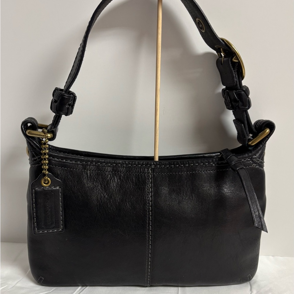 Vintage Coach black leather Bleeker style shoulder bag
